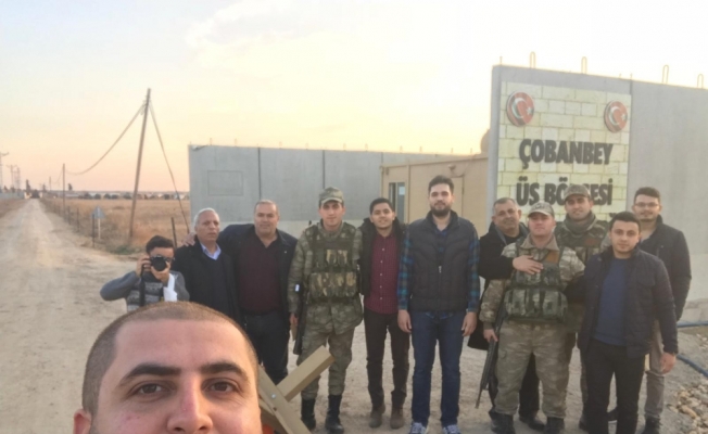 800 kilometre yol gidip Afrin’e 5 bin mektup götürdüler