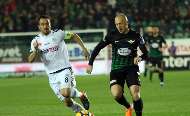 Akhisarspor, Konyaspor’u farklı geçti