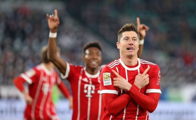 Bayern Münih 90’da 3 puanı kaptı