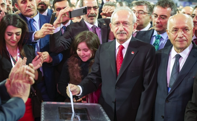 Kılıçdaroğlu, yeniden CHP Genel Başkanı seçildi