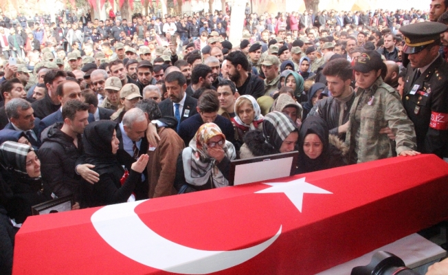 Şanlıurfa şehidini uğurladı