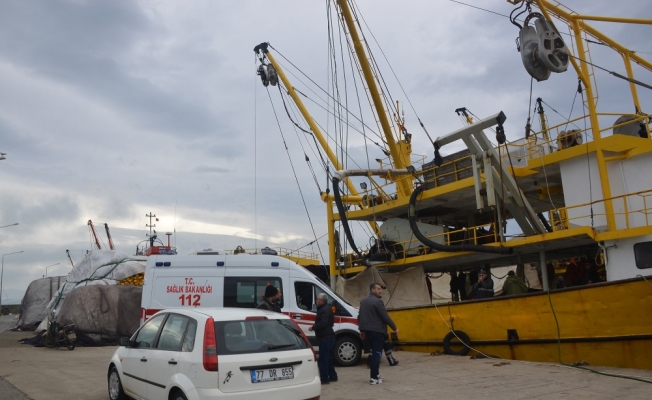 Sinop’ta kuru yük gemisinde patlama: 1 ölü, 1 yaralı