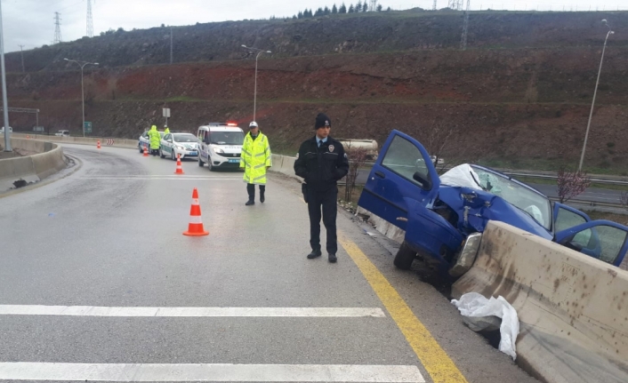 Başkent’te trafik kazası: 1 ölü, 2 ağır yaralı