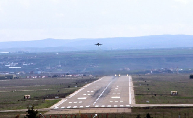 F-16’lar peş peşe havalandı