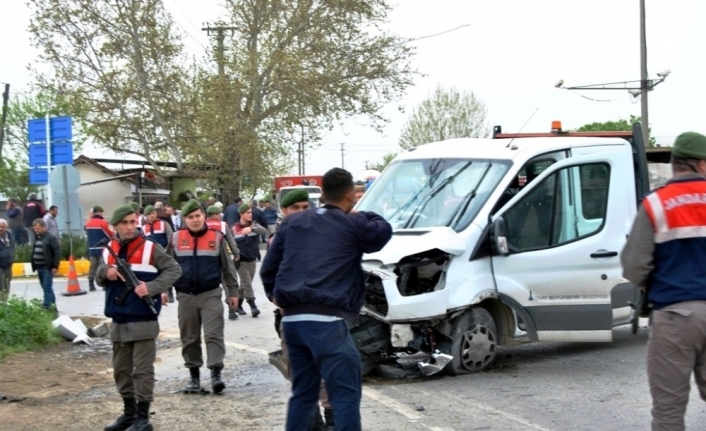 İzimir’de korkunç kaza: 3 ölü, 1 ağır yaralı