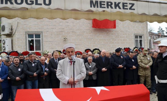 Şehit polis memuru son yolculuğuna uğurlandı