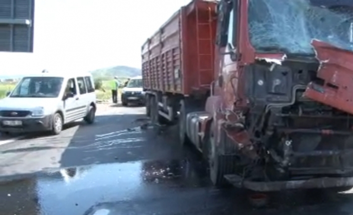 İstanbul’da trafiği kilitleyen kaza: 2 ölü