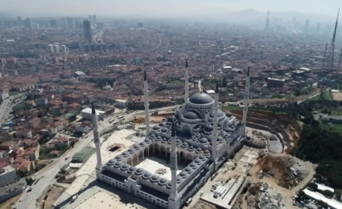 Sona gelinen Çamlıca Camii havadan görüntülendi