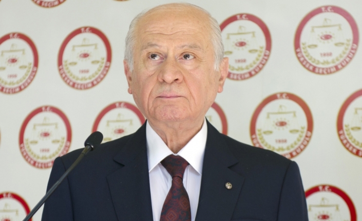 Bahçeli: FETÖ ile mücadeleyi savsaklamak...