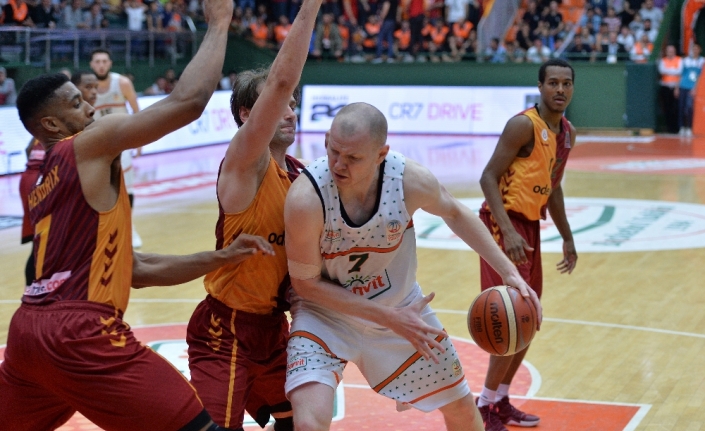 Galatasaray, Banvit’i yendi