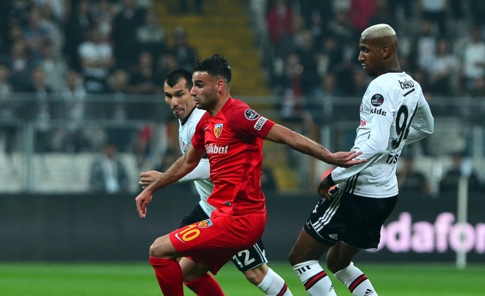 İlk yarıda Beşiktaş önde