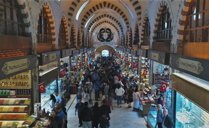 Restorasyonu tamamlanan Mısır Çarşısı havadan görüntülendi