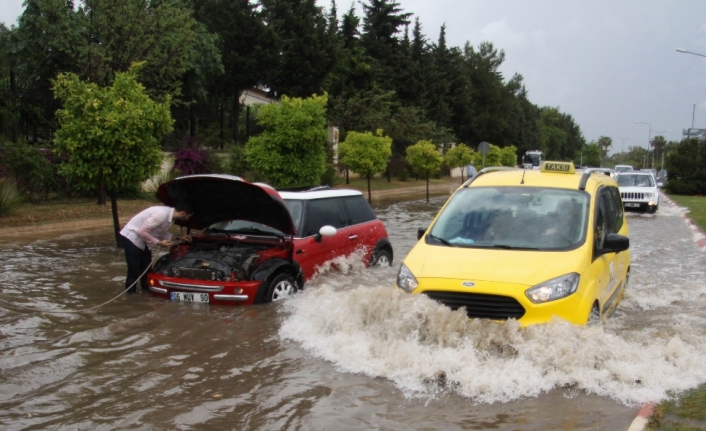 Yağmur yağdı, böyle oldu