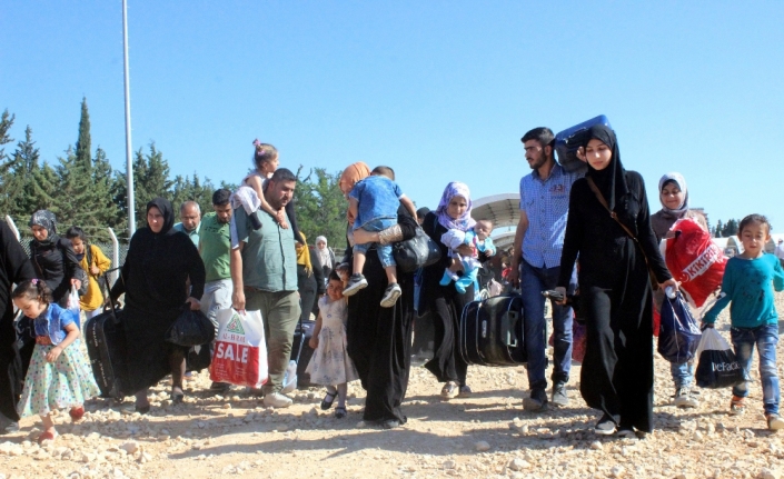 38 bin Suriyeli bayram için ülkesine gitti