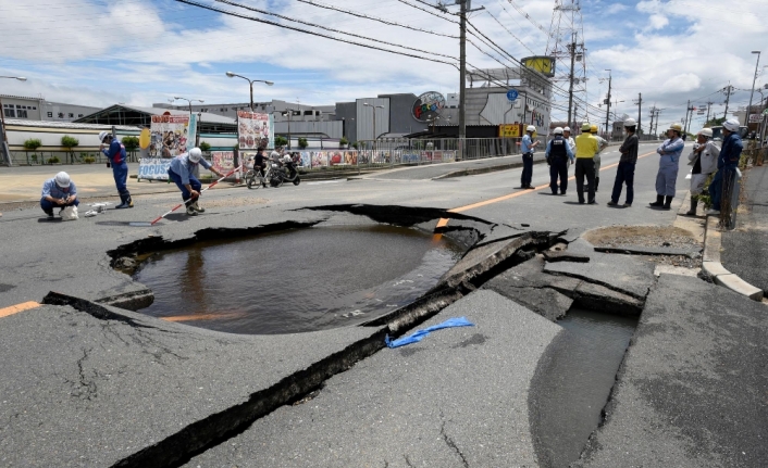 Japonya’da 6.1 büyüklüğünde deprem: 3 ölü