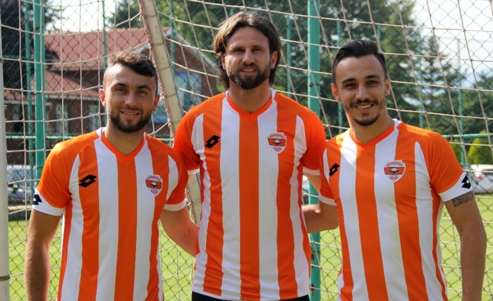 Adanaspor’da 3 imza birden