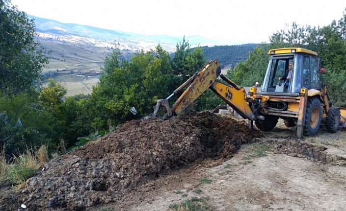 Evrim’in kaybolduğu çadırın çevresi kazılarak arandı