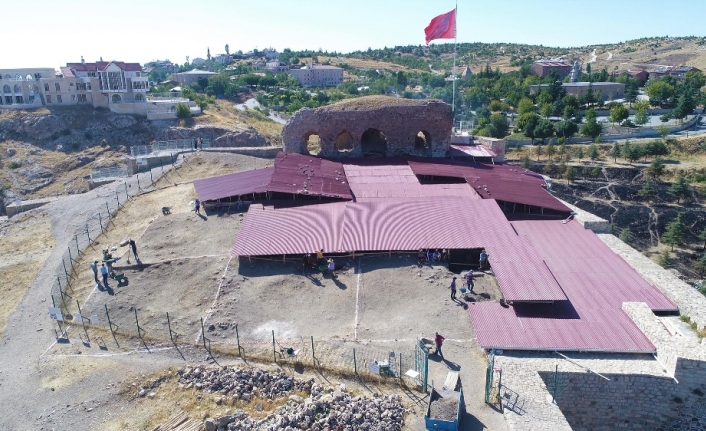 Harput Kalesi’nde yeni dönem kazıları başladı