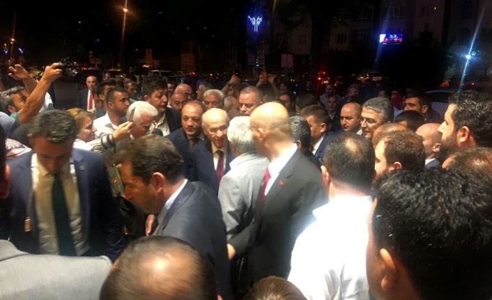 Bahçeli’ye Erzurum’da yoğun ilgi