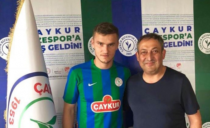 Çaykur Rizespor, Oleksandr Gladkiy’i renklerine bağladı