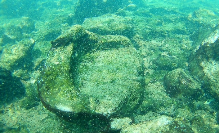 Gölün derinliklerindeki yaşam belirtileri araştırılıyor