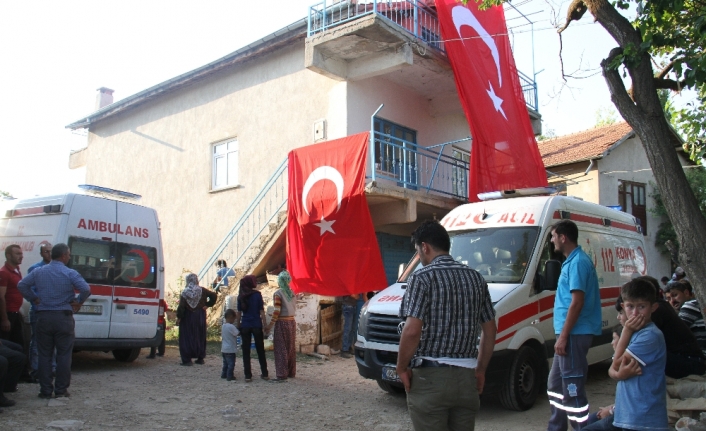 Konyalı şehidin baba ocağına ateş düştü