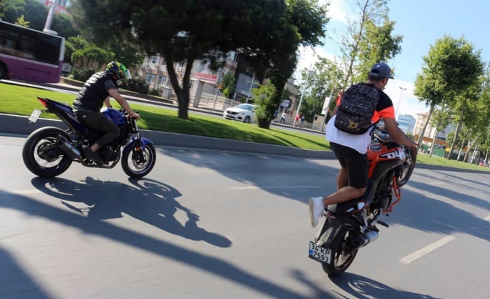 Lüks semtlerde tek teker terörü kamerada