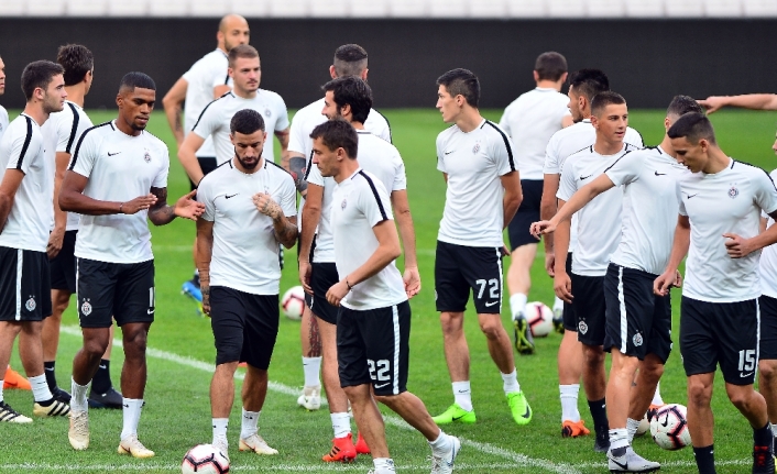 Partizan, Vodafone Park’ta antrenman yaptı