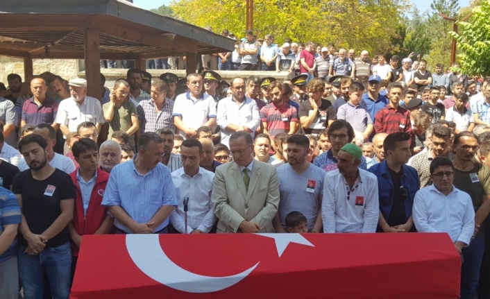 Sakarya şehidini uğurladı