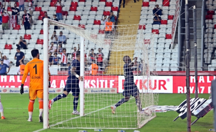 Antalyaspor:2  -  DG Sivasspor: 1