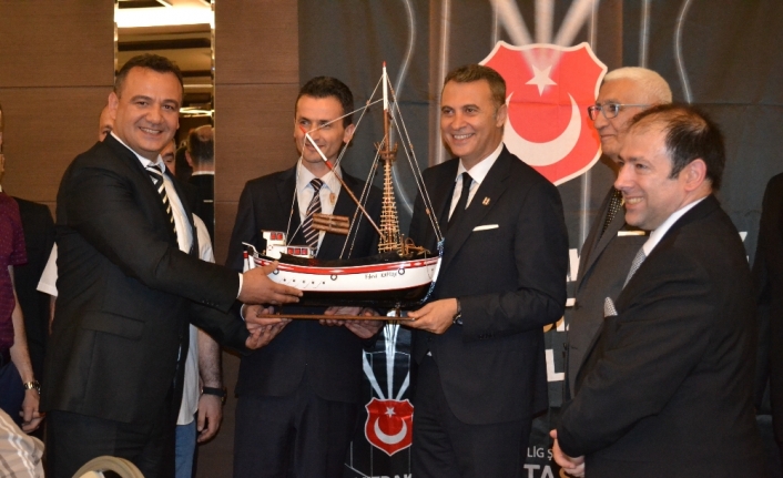 Karadeniz’den Fikret Orman’a destek