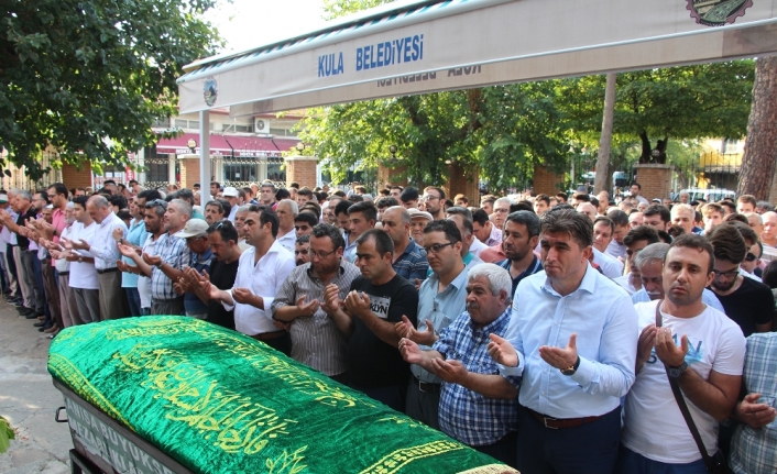 Lösemi teşhisi konulduğu gün harp okulunu kazandığını öğrendi