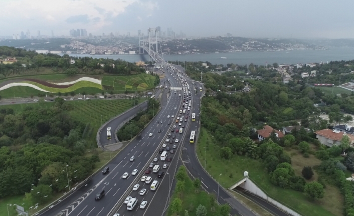 Okula uyumun ilk gününde İstanbul’da trafik yoğunluğu