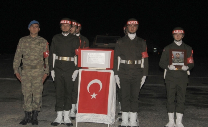 Şehit Er İnaltekin için Hakkari’de tören düzenlendi