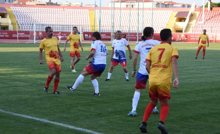 Türk futbolunun yıldızları Çanakkale’de