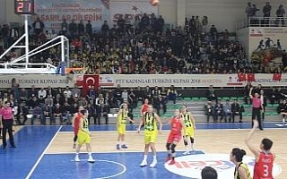 Fenerbahçe yarı finalde