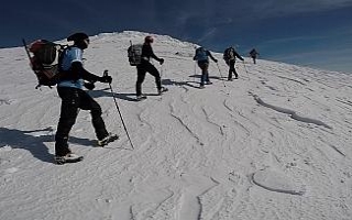 Uludağ’da dağcılar ölümden döndü