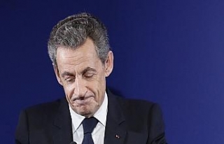 Sarkozy’ye yolsuzluk davası