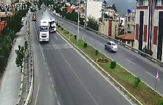 Hatay’daki trafik kazaları kamerada