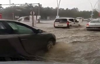 Başkent’te yollar göle döndü