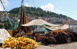 Balıkçılar yeni av sezonuna hazırlanıyor