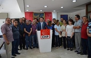 CHP’de istifa depremi