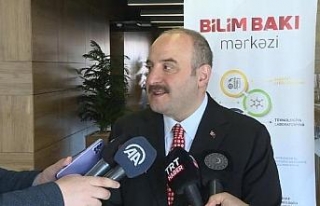 Bakan Varank, Anadolu renkli Togg’u Aliyev’e teslim...